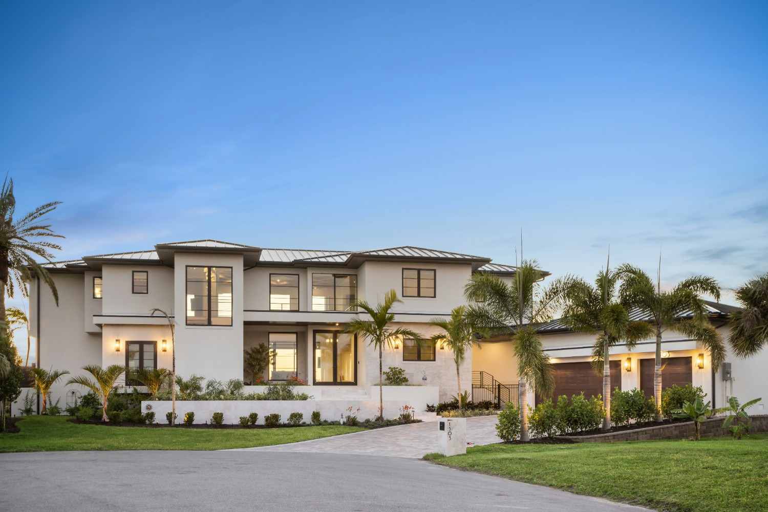 White Modern Mansion